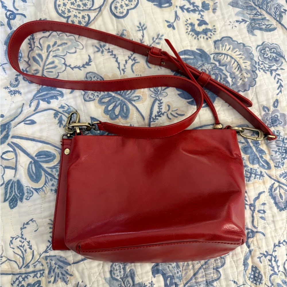 HOBO Orange-Red Leather Crossbody Bag - Classic Women's Shoulder Purse